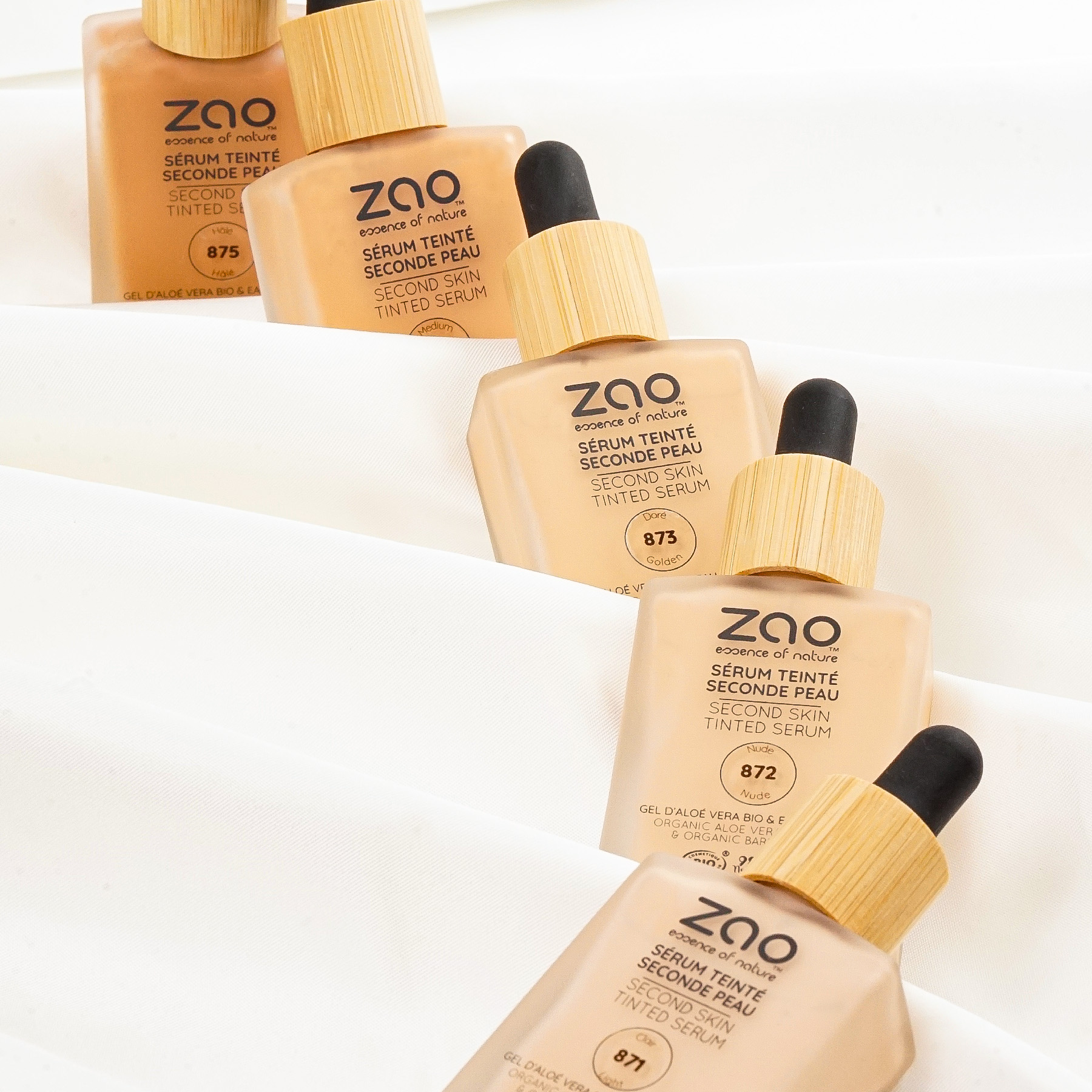 Second skin tinted serum